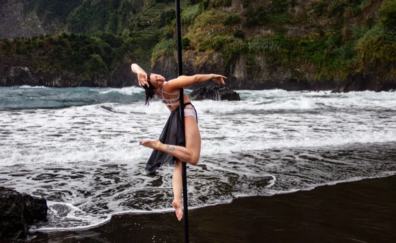 Pole Dance Madeira - Premium Pole Dance Holiday